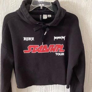 Justin Bieber Stadium Tour Cropped Hoodie Size M ❤️🌼